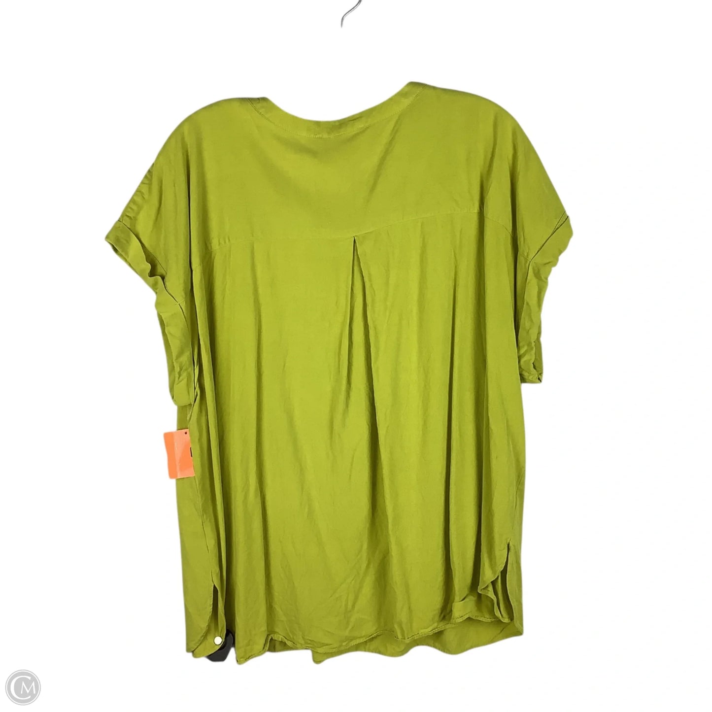 Top Short Sleeve By Rose And Olive In Yellow, Size: 2x