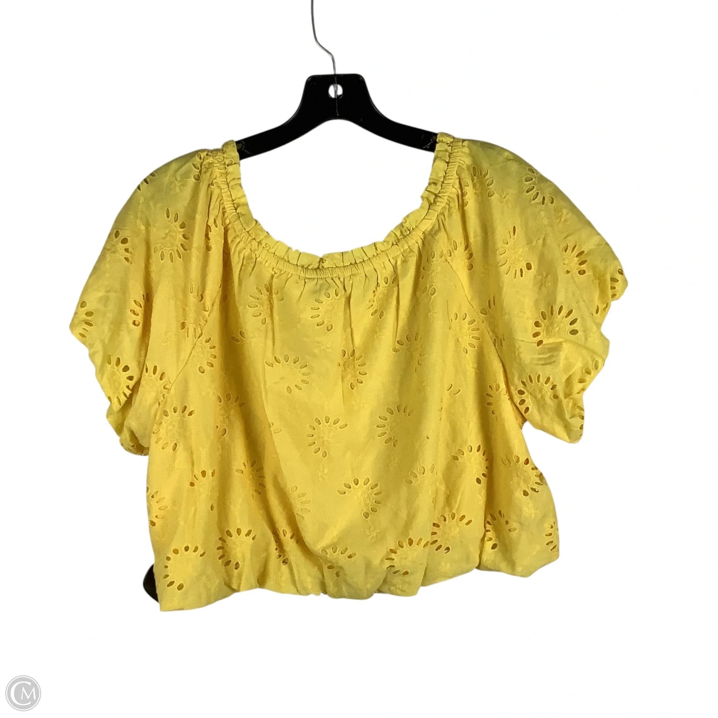 Top Short Sleeve By Clothes Mentor In Yellow, Size: L