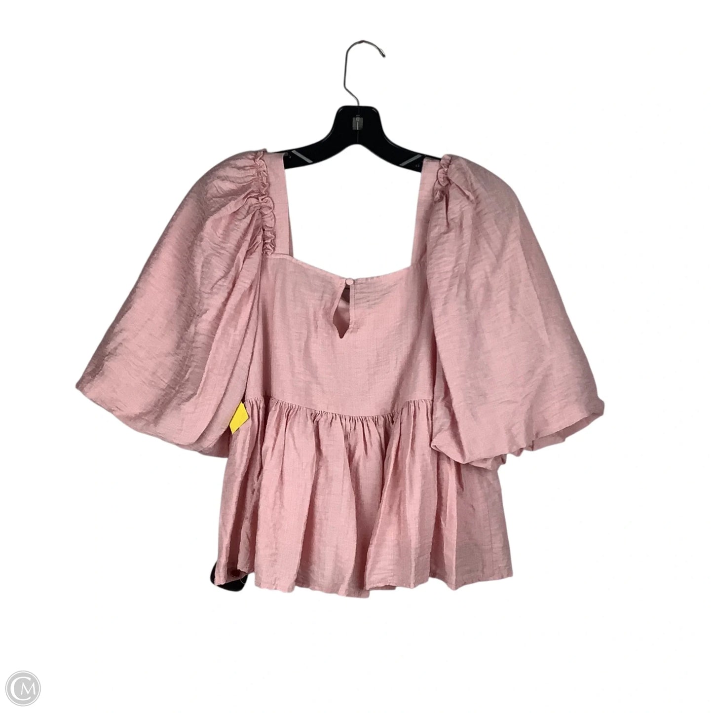 Top Short Sleeve By Moon River In Pink, Size: S