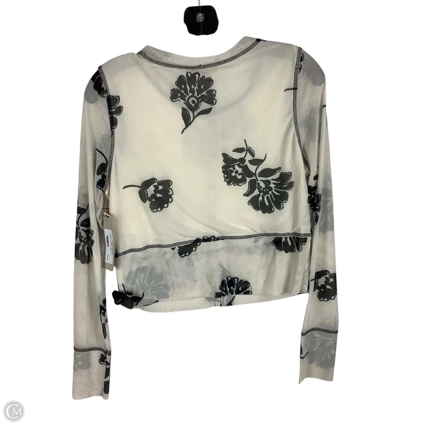 Top Long Sleeve By Clothes Mentor In Cream, Size: L