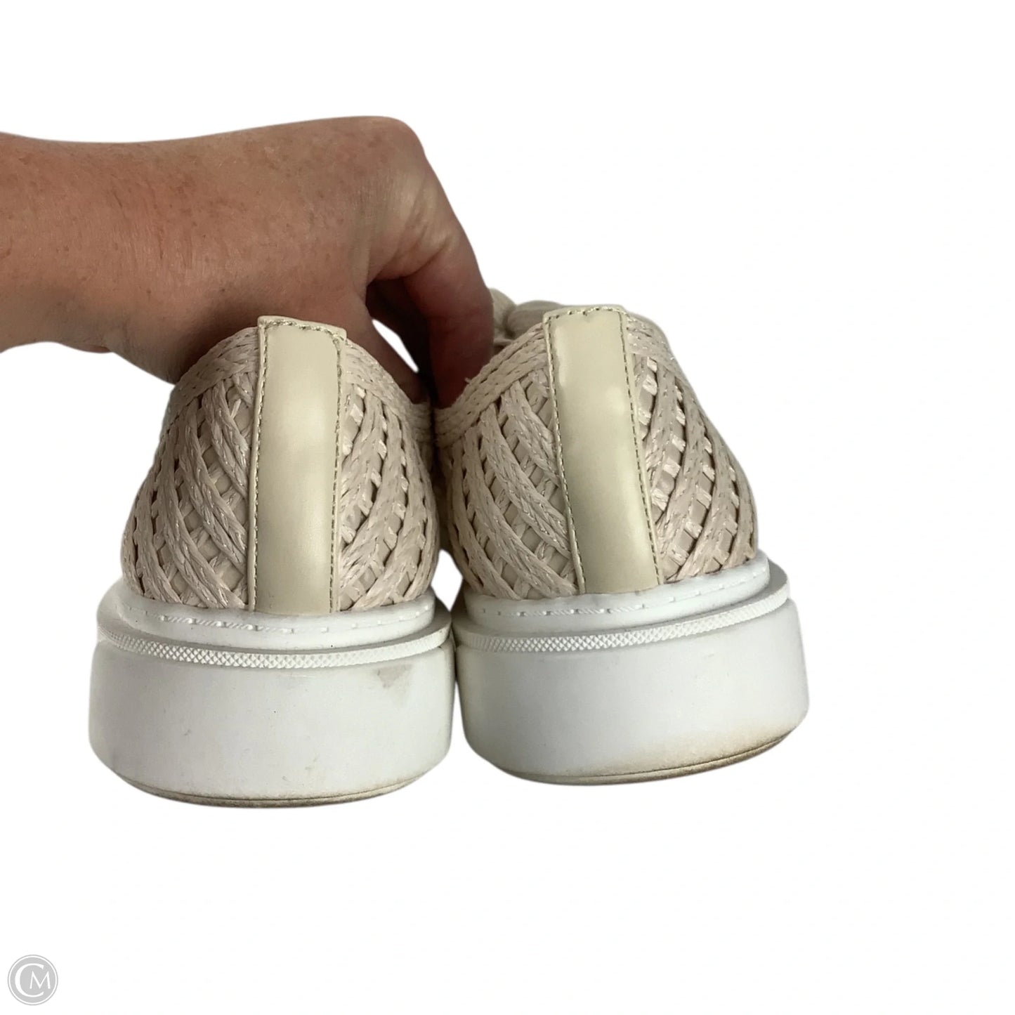 Shoes Sneakers By Charles David In Cream, Size: 9.5