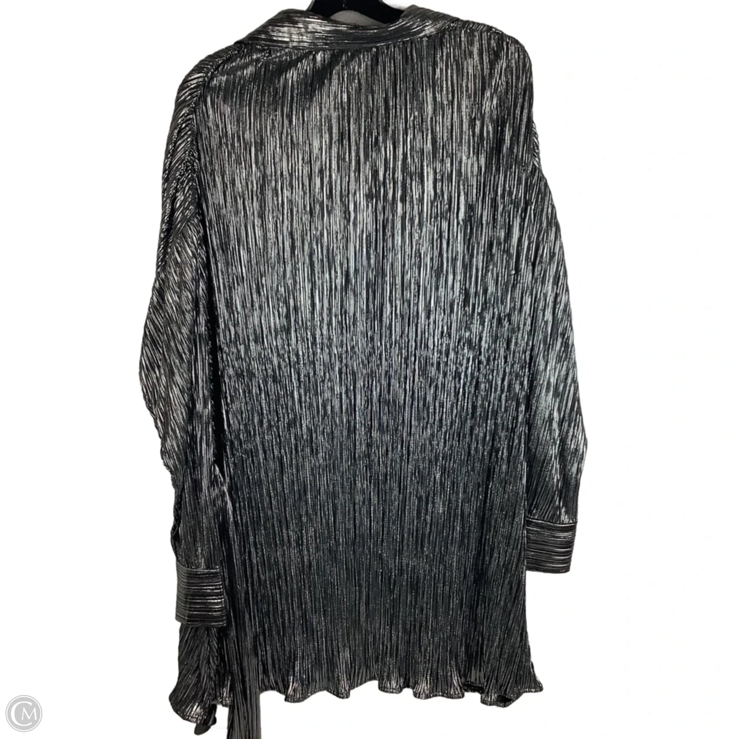 Dress Casual Short By Le Lis In Silver, Size: S