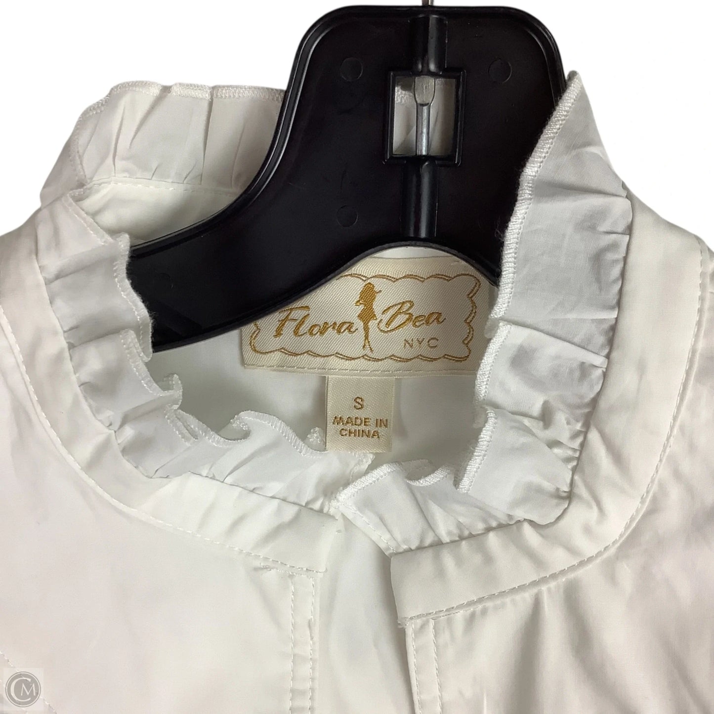 Top Short Sleeve By Cmc In White, Size: S