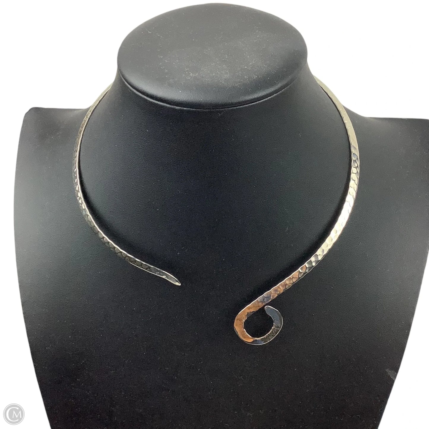Necklace Choker & Collar By Clothes Mentor