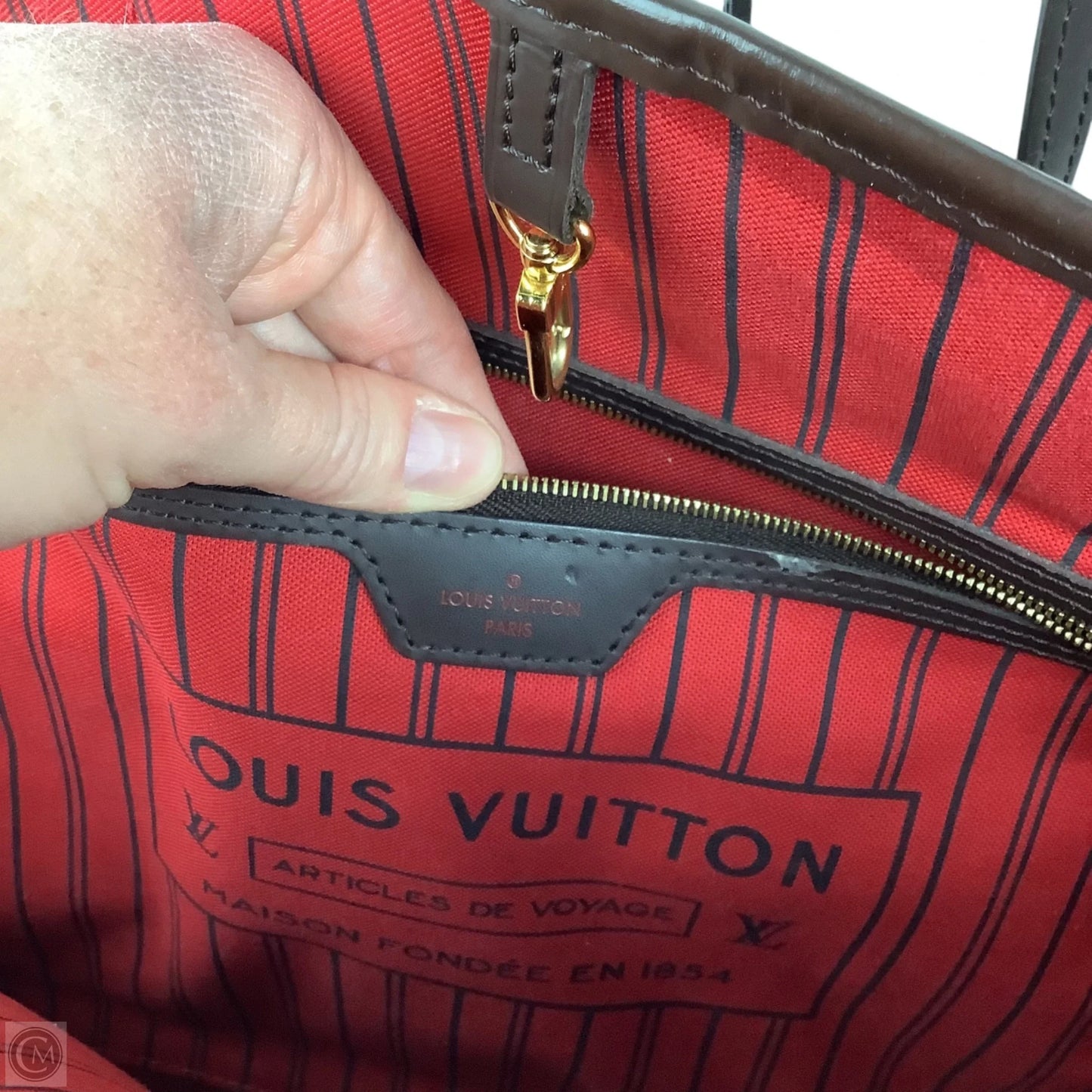 Tote Luxury Designer By Louis Vuitton, Size: Large (AS IS)