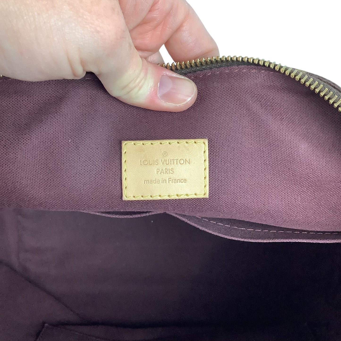 Handbag Luxury Designer By Louis Vuitton, Size: Large