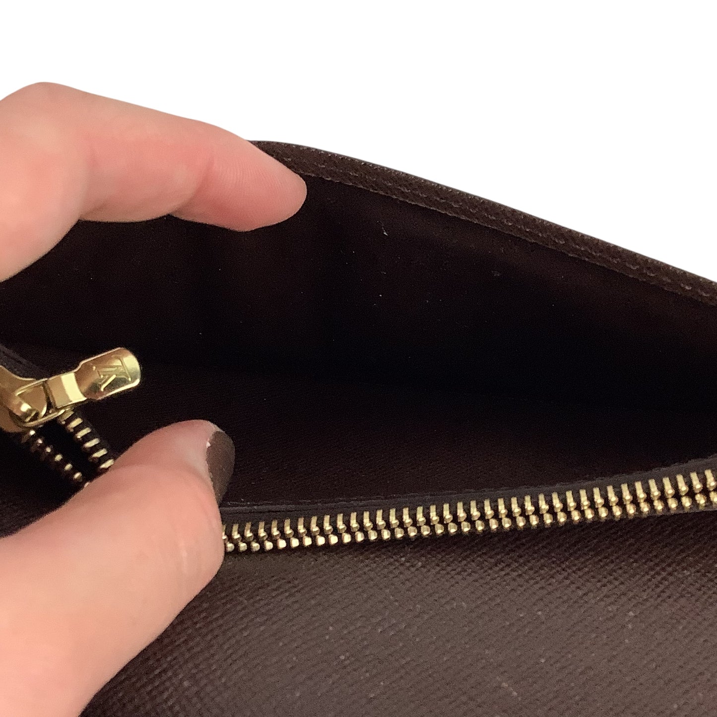 Wallet Luxury Designer By Louis Vuitton, Size: Medium