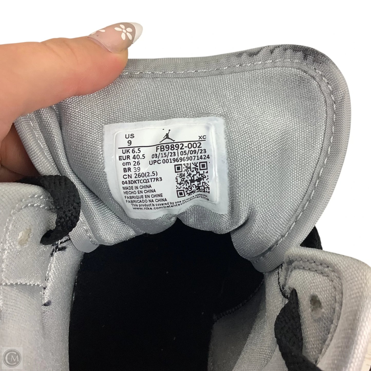 Shoes Luxury Designer By Jordan In Black & Grey, Size: 9