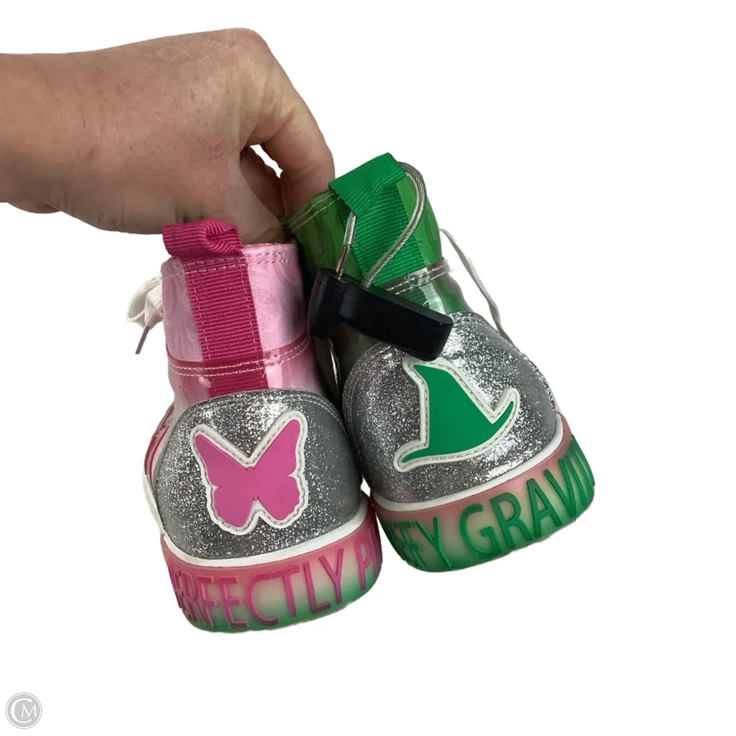 Shoes Sneakers By Clothes Mentor In Green & Pink, Size: 8.5