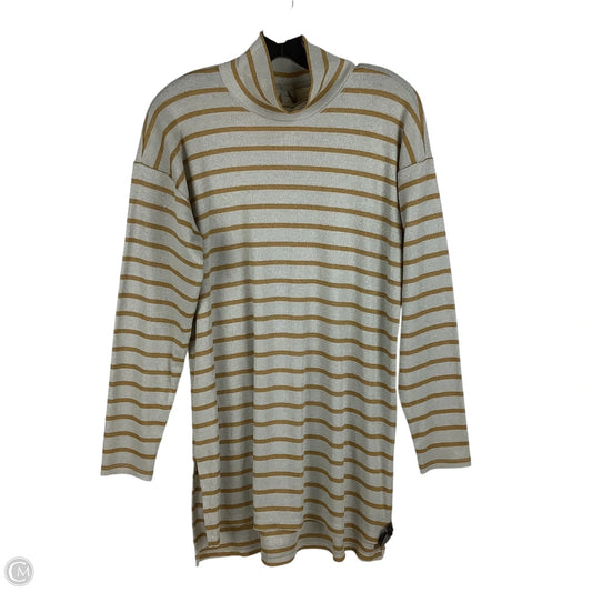 Top Long Sleeve By Anthropologie In Striped Pattern, Size: M