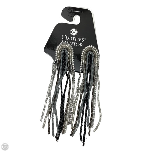 Earrings Dangle/drop By Clothes Mentor