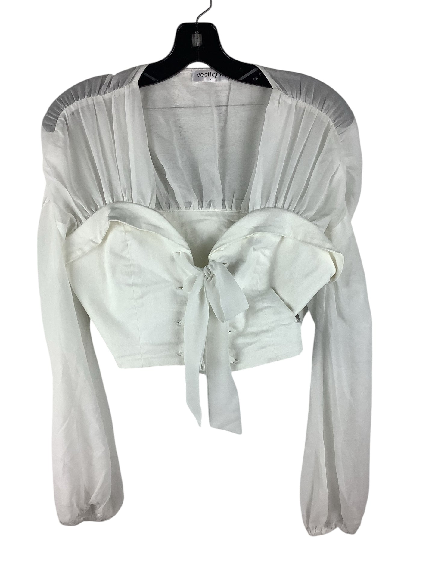 Top Long Sleeve By Vestique In White, Size: S