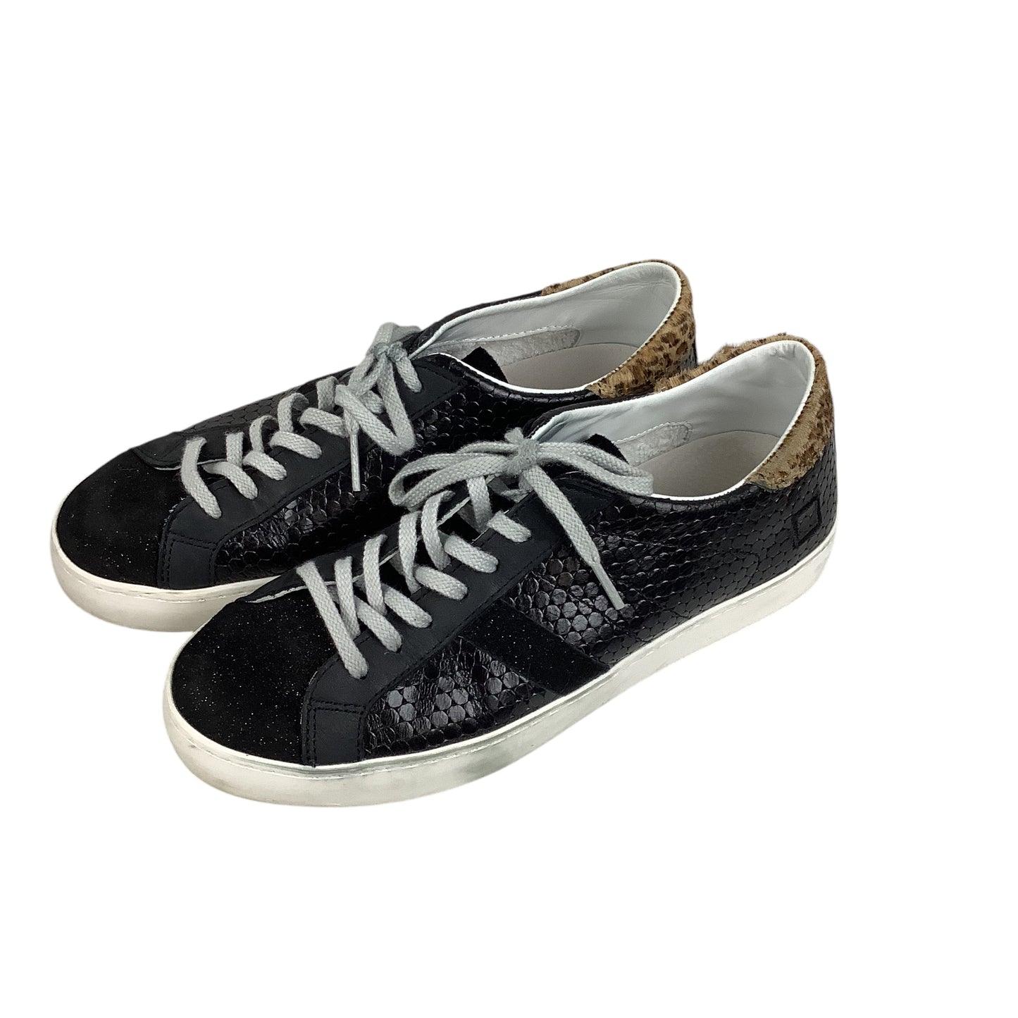 Shoes Sneakers By Cmb In Black, Size: 7