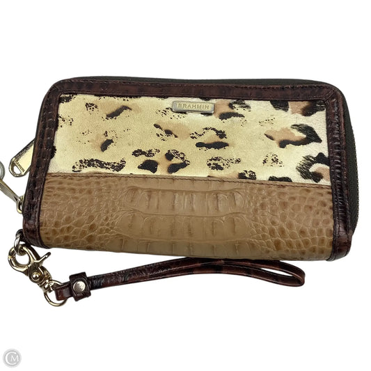 Wristlet Designer By Brahmin, Size: Medium