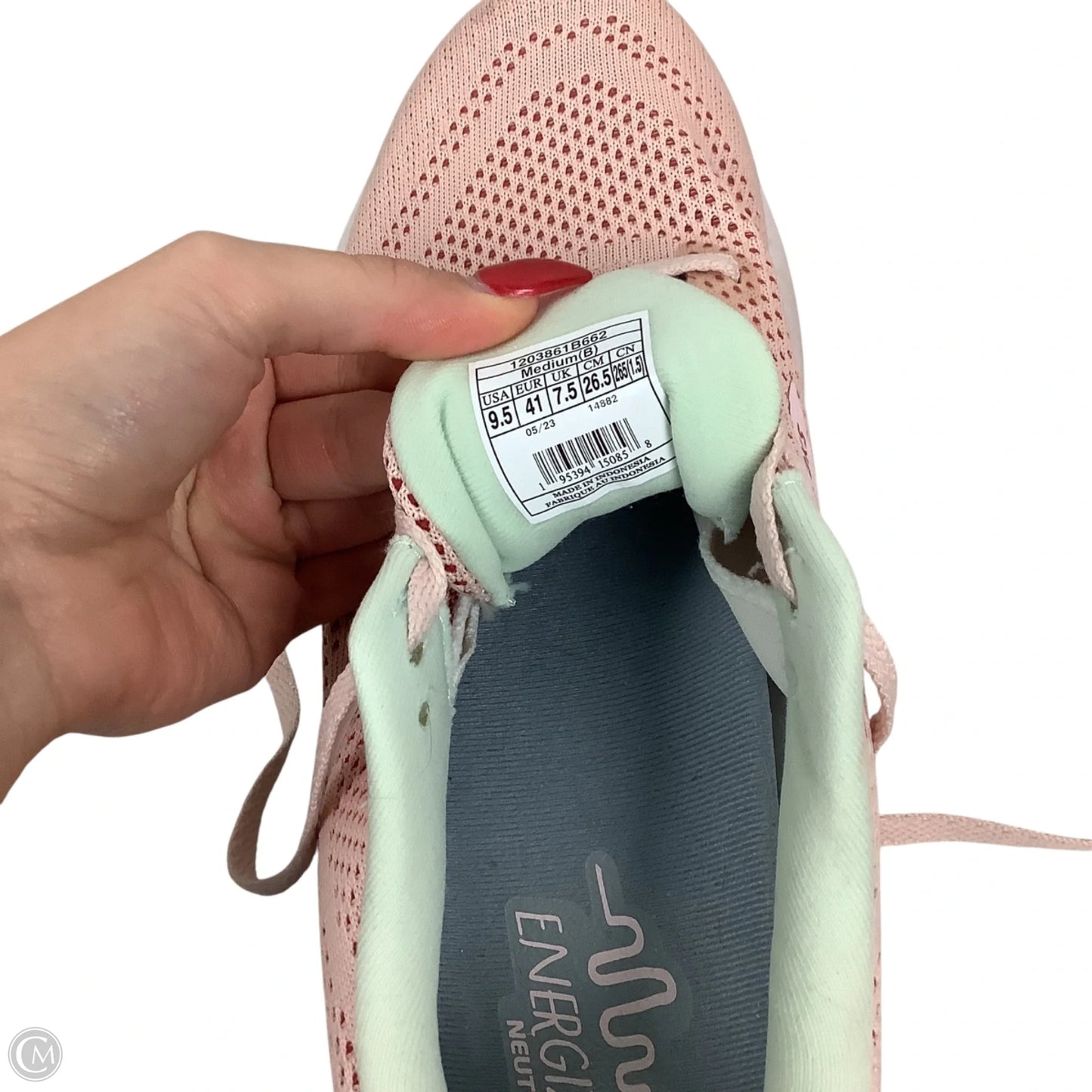 Shoes Athletic By Brooks In Pink, Size: 9.5