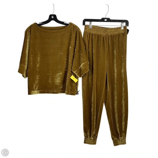 Pants Set 2pc By Cupcakes And Cashmere In Chartreuse, Size: PANTS SIZE XS TOP SIZE S