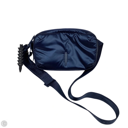 Crossbody By Cmc, Size: Small