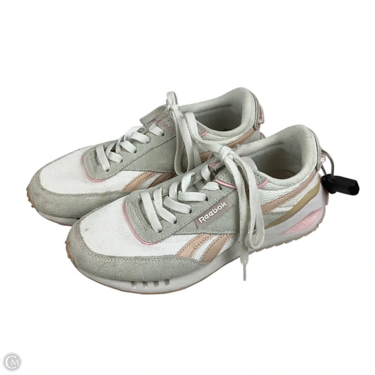 Shoes Sneakers By Reebok In White, Size: 8