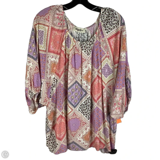 Top Short Sleeve By Haptics In Multi-colored, Size: Estimated 1x