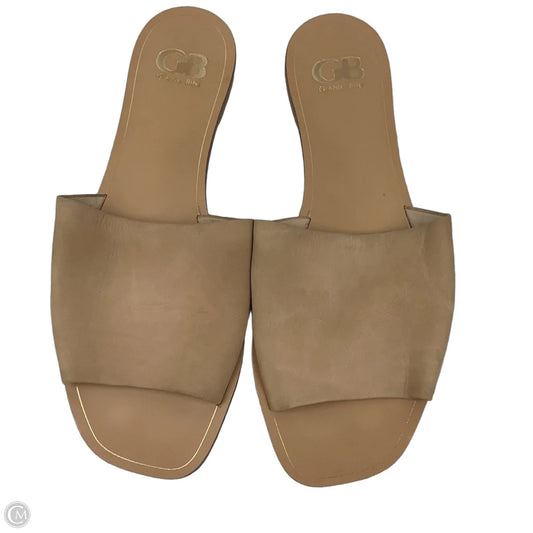 Sandals Flats By Gianni Bini In Tan, Size: 11