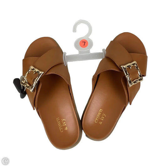 Sandals Flats By Crown And Ivy In Brown, Size: 7