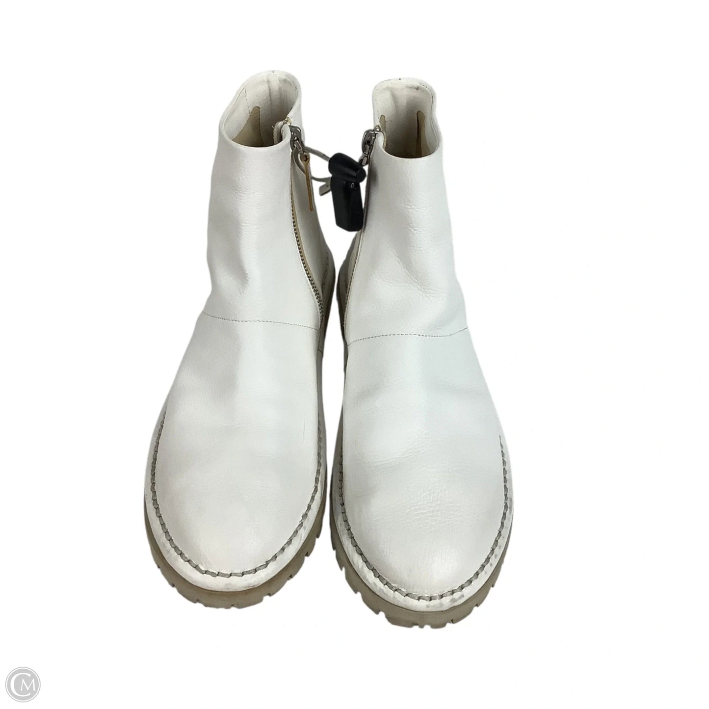 Boots Ankle Flats By Cmc In White, Size: 38
