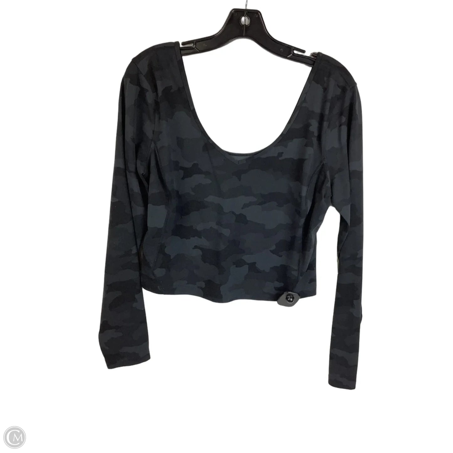 Athletic Top Long Sleeve Crewneck By Lululemon In Camouflage Print