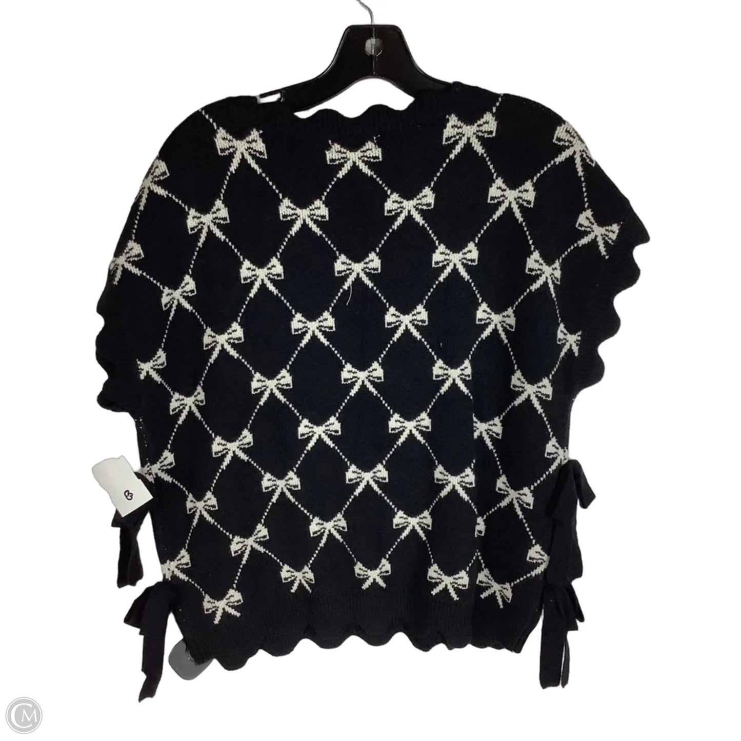 Sweater Short Sleeve By Blu Pepper In Black, Size: L