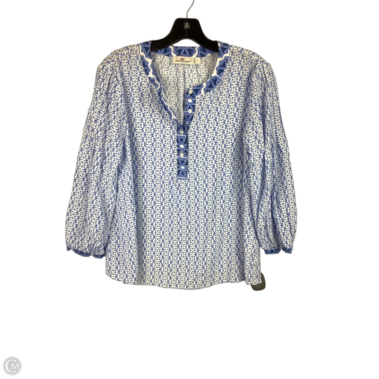Top Long Sleeve By Vineyard Vines In Blue & White, Size: S