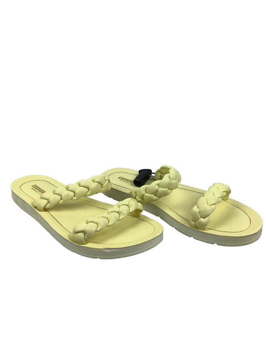 Sandals Flip Flops By Cushionaire  Size: 10