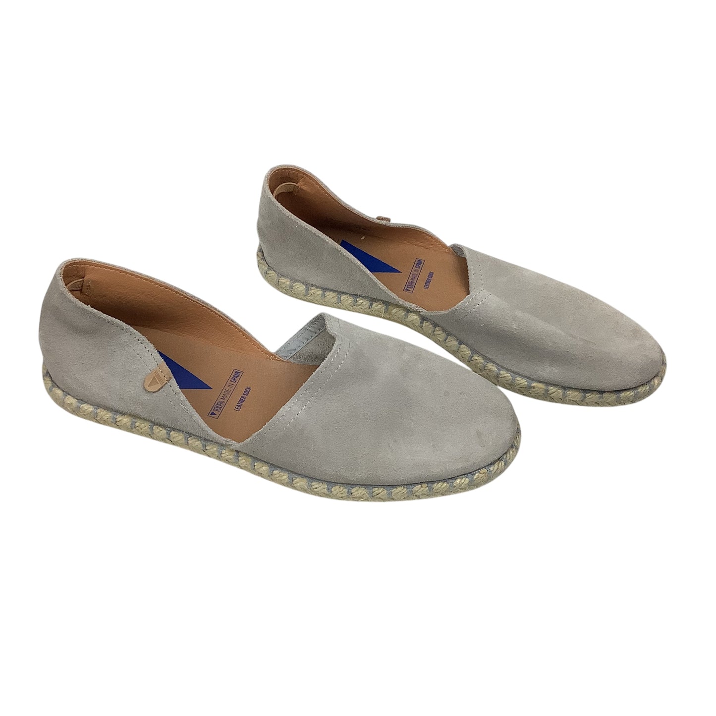 Shoes Flats By Cmc In Grey, Size: 7.5