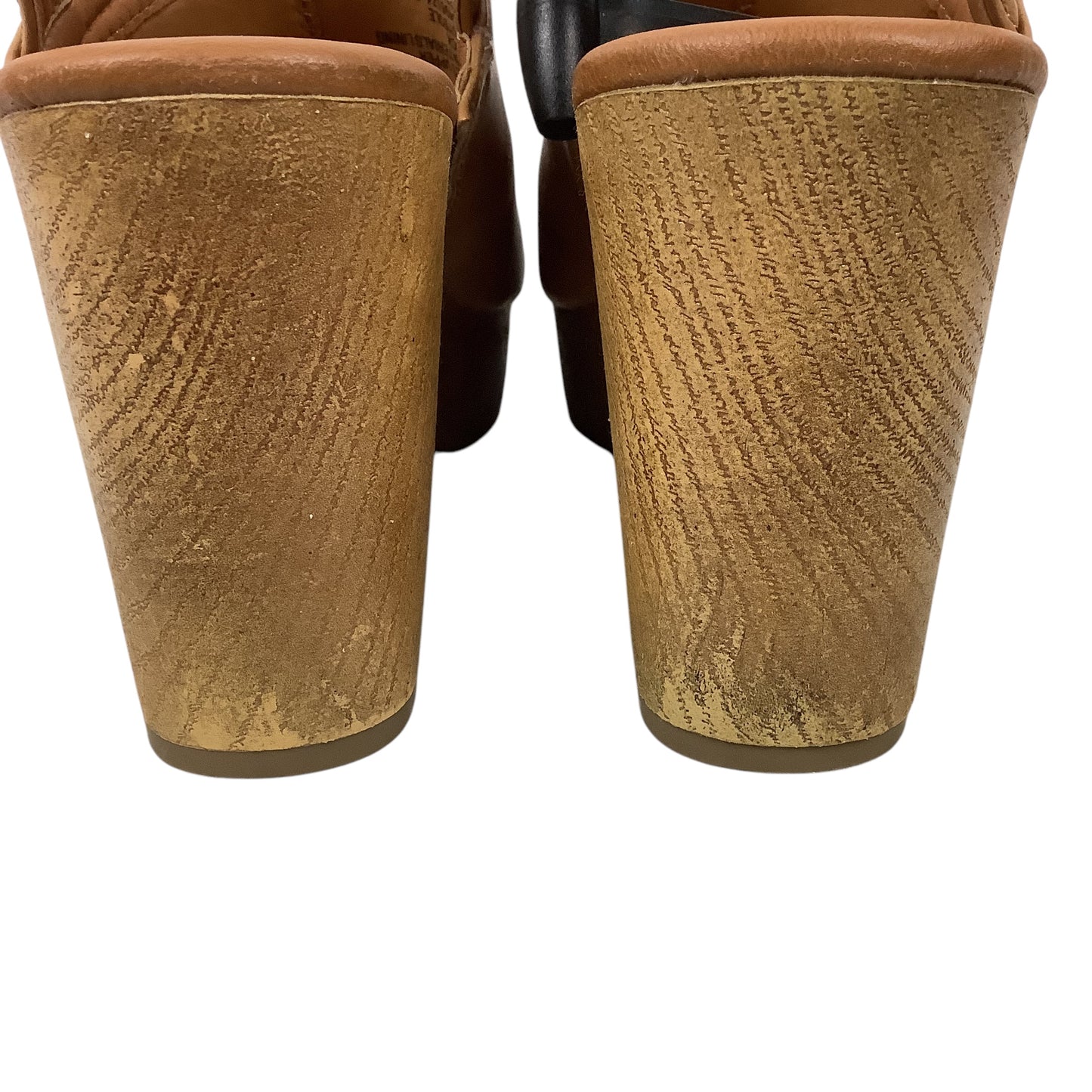 Shoes Heels Block By Universal Thread In Tan, Size: 8.5