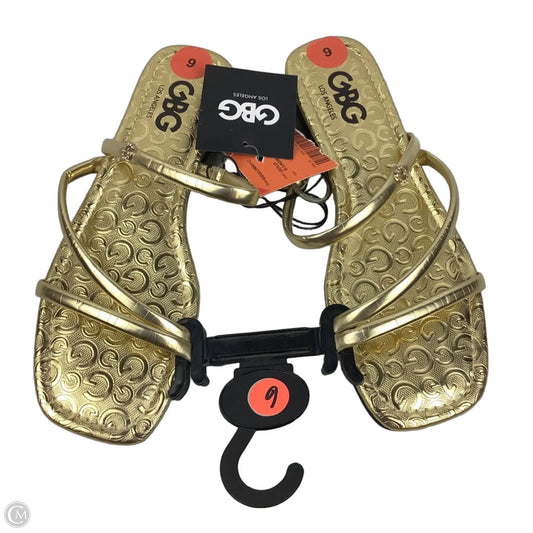 Sandals Flats By Clothes Mentor In Gold, Size: 6