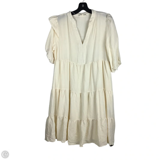 Dress Casual Short By Entro In Cream, Size: M