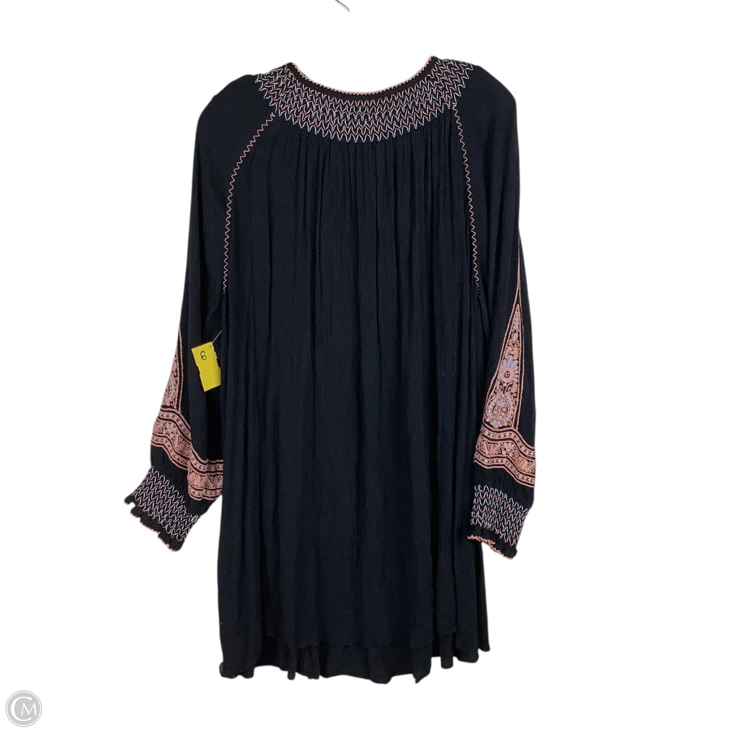 Dress Casual Short By Free People In Black & Pink, Size: S