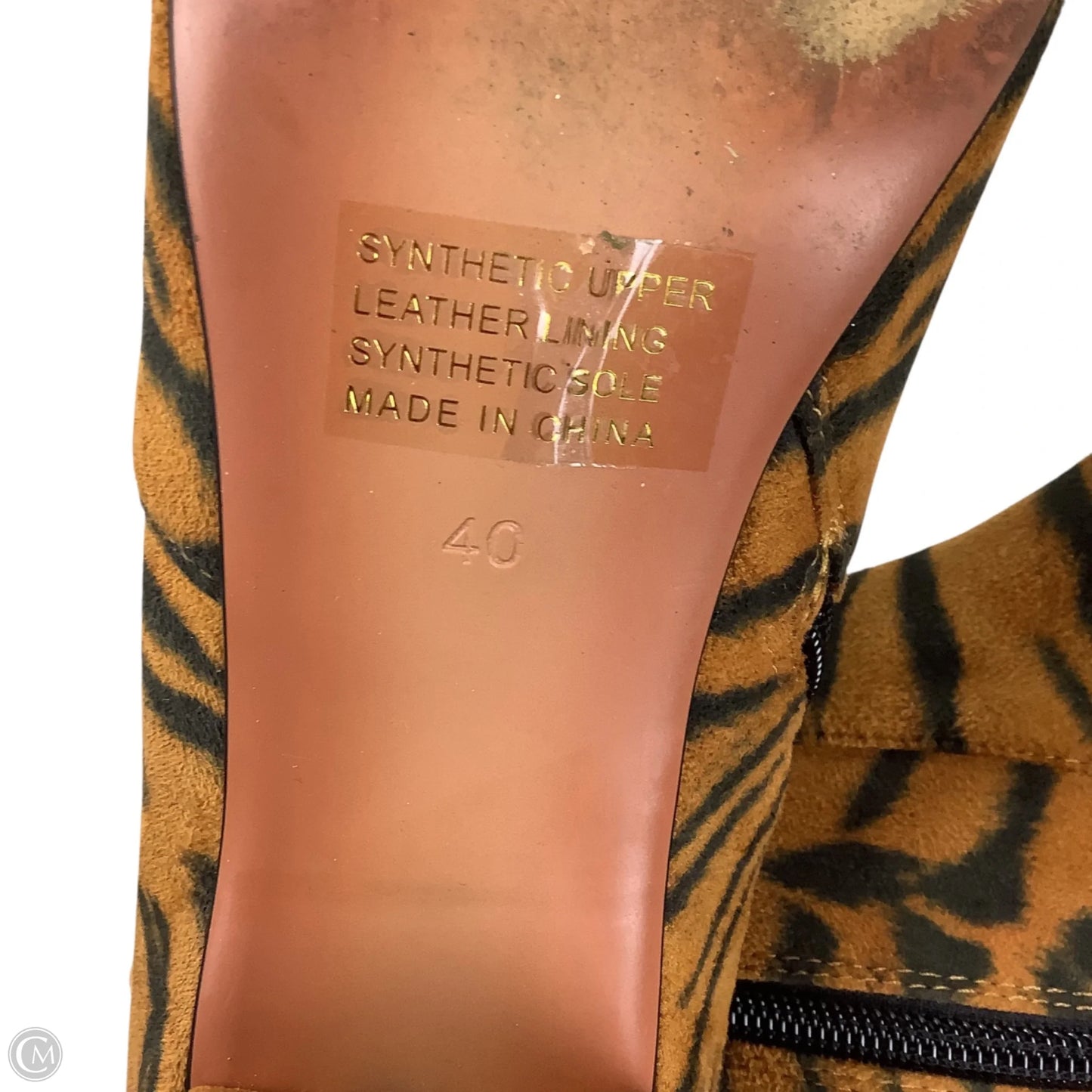 Boots Ankle Heels By Clothes Mentor In Animal Print, Size: 9.5 (40)