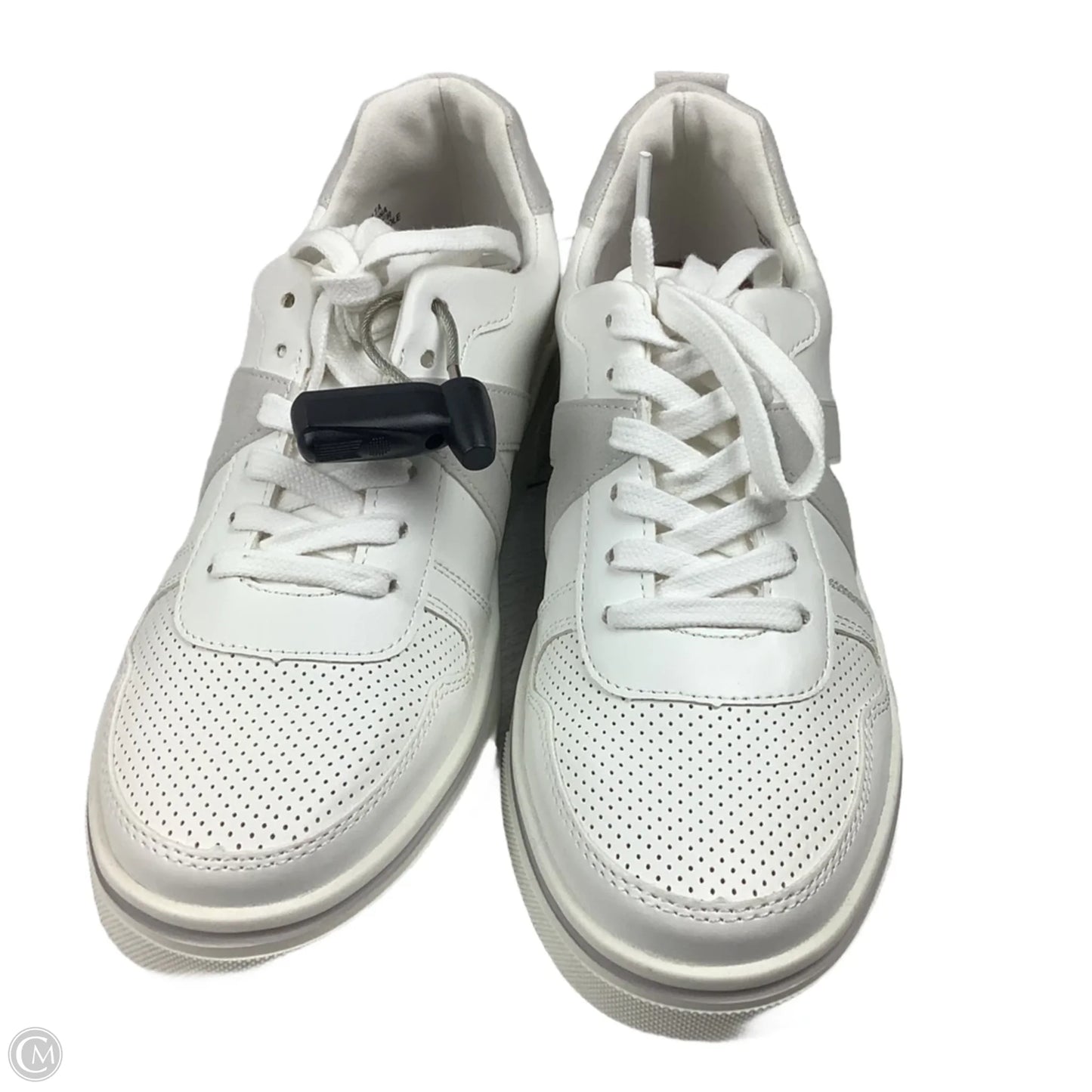 Shoes Sneakers By Mia In White, Size: 8