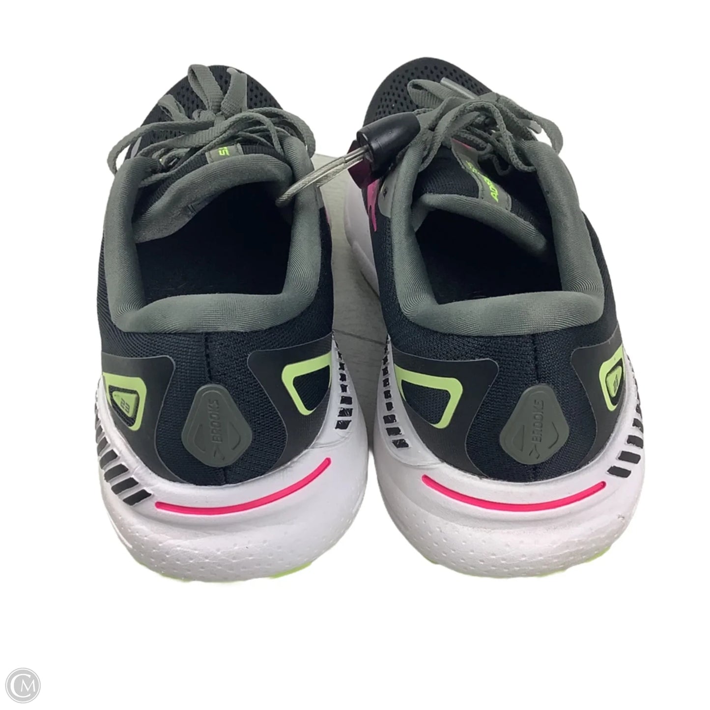 Shoes Athletic By Brooks In Black, Size: 8