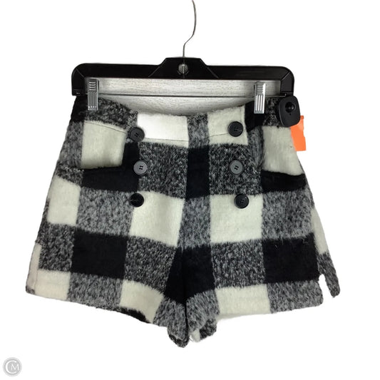 Shorts By Mustard Seed In Checkered Pattern, Size: S