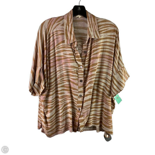 Top Short Sleeve By Entro In Tan, Size: M