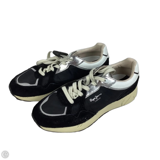 Shoes Sneakers By Cmc In Black, Size: 8