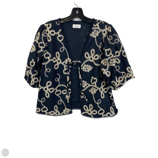 Top Short Sleeve By Cece In Blue & Cream