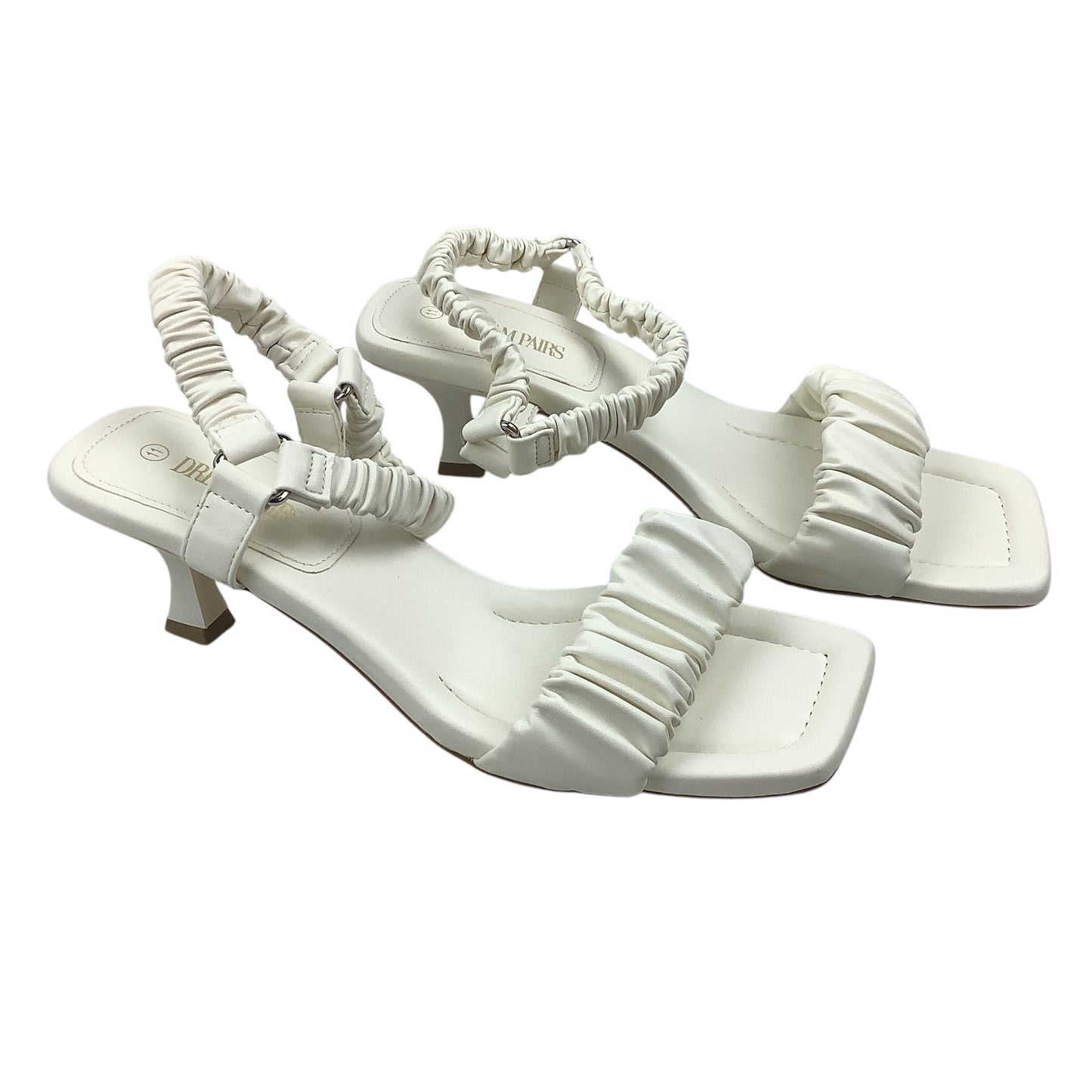 Sandals Heels Kitten By Clothes Mentor In White, Size: 11