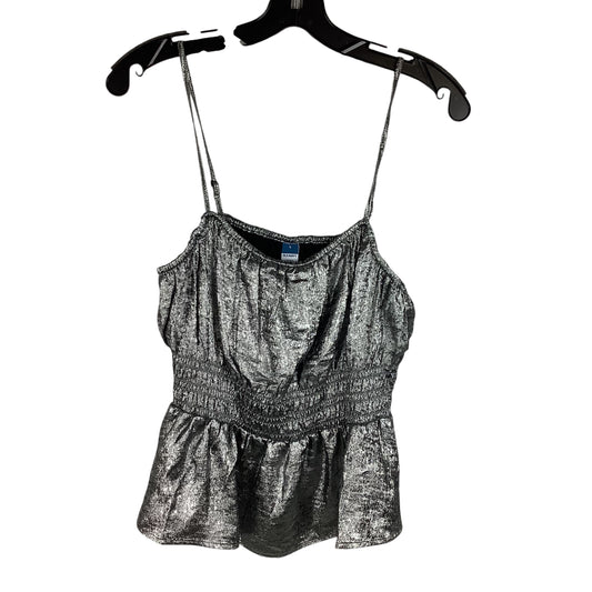 Top Sleeveless By Old Navy In Grey, Size: L