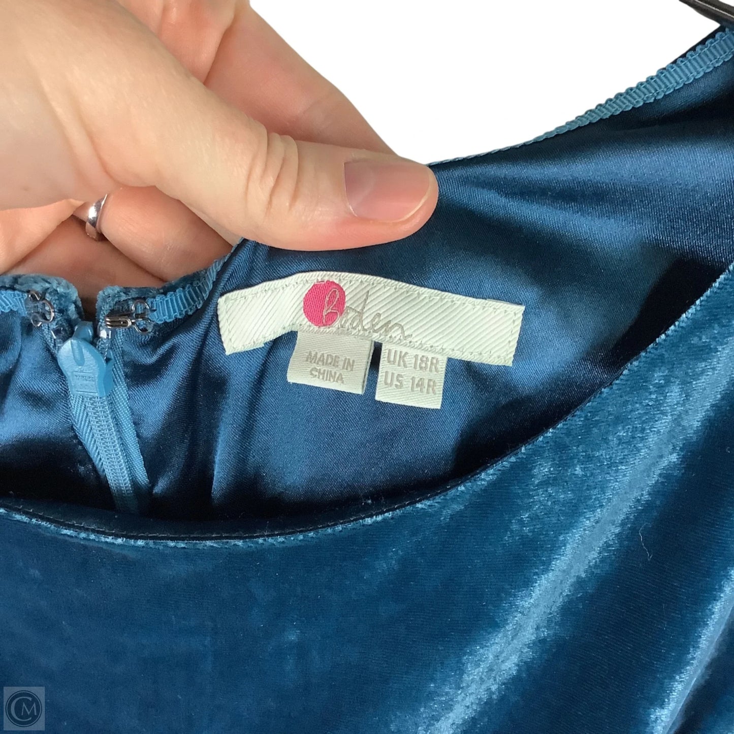 Dress Casual Short By Boden In Blue, Size: 14
