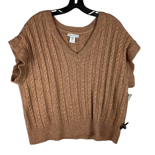 Vest Sweater By Cupcakes And Cashmere In Bronze, Size: 1x