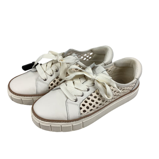 Shoes Athletic By Vince Camuto In Cream, Size: 10