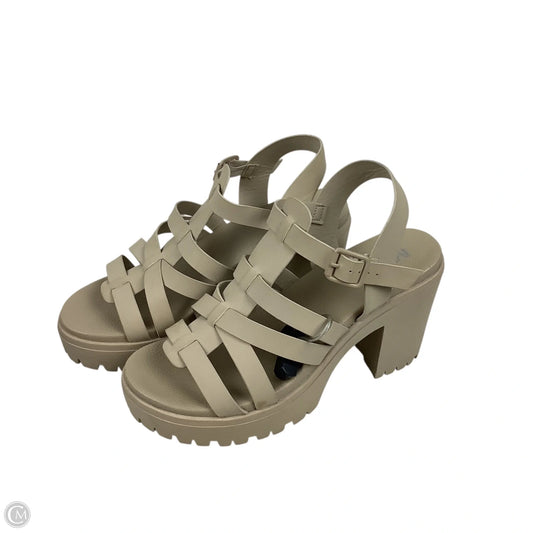 Shoes Heels Block By Mia In Cream, Size: 8.5