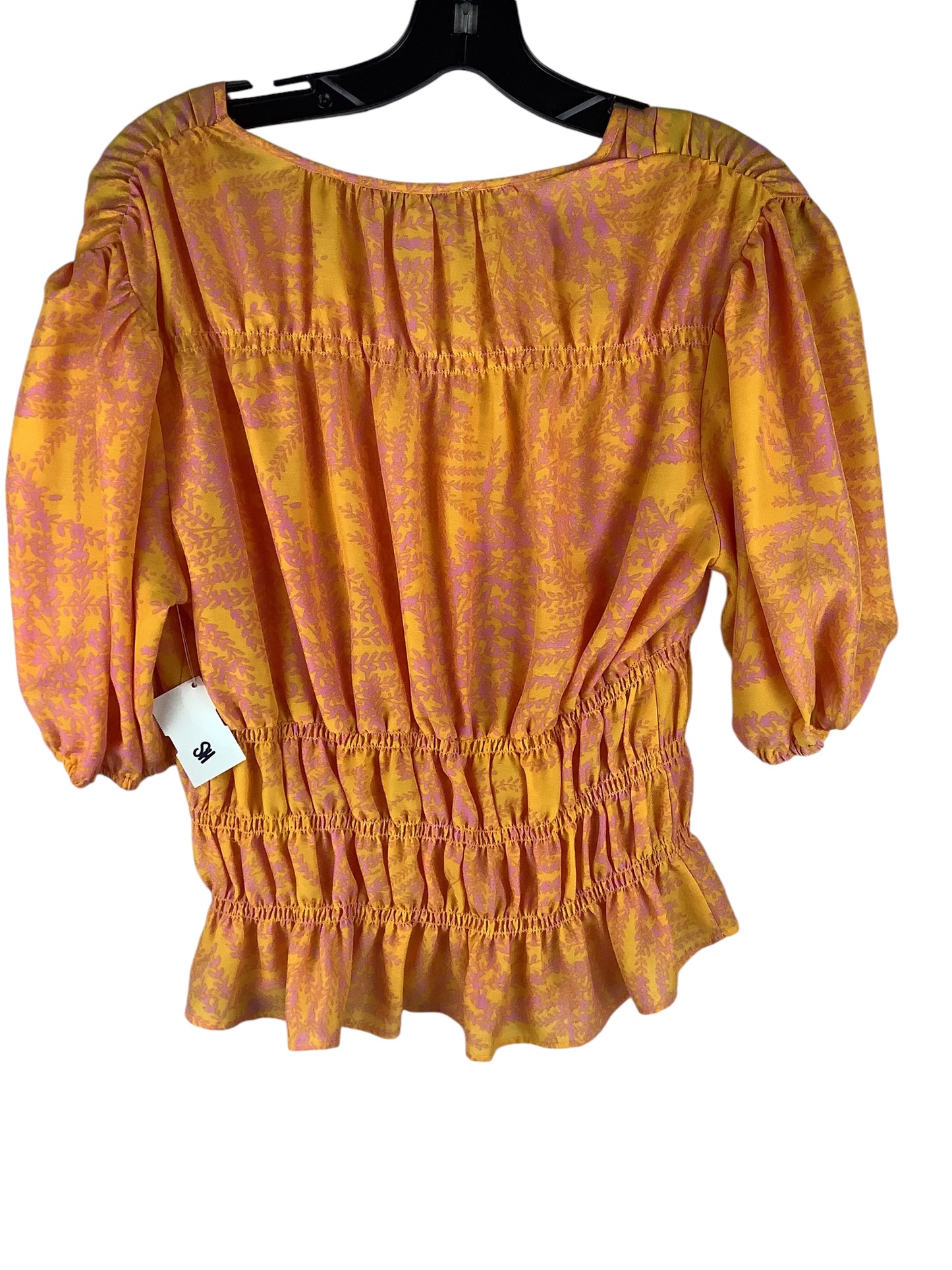 Top Short Sleeve By Rose And Olive In Orange, Size: M