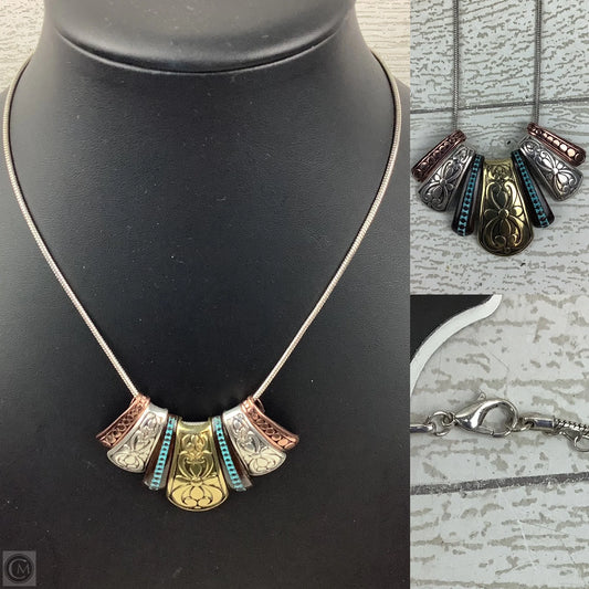 Necklace Pendant By Clothes Mentor